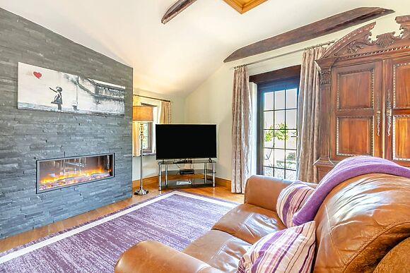 Quantock Hideaway in Aley