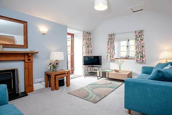 4 Castle Cottage