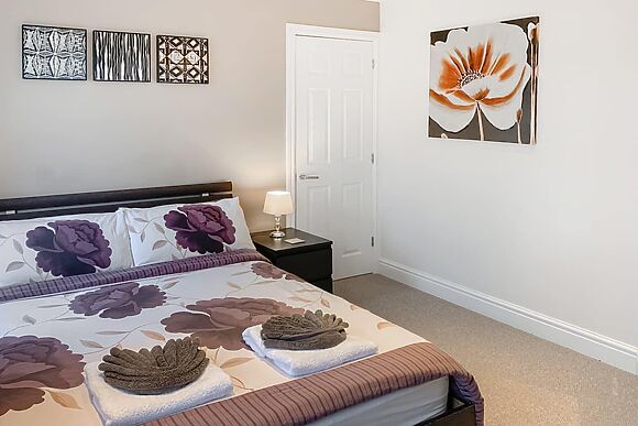 Four Seasons in Plwmp