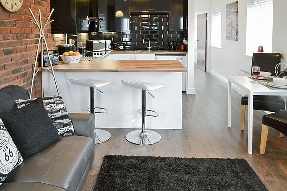 Oswald Lodge in Llanon