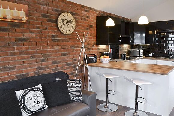 Oswald Lodge in Llanon