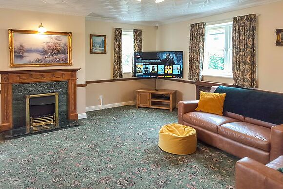 Brompton Lodge
