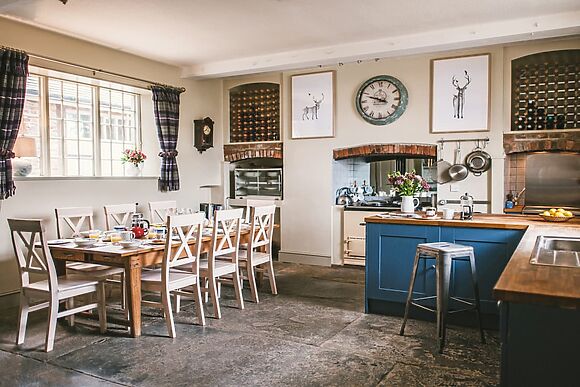 Sleeps 12