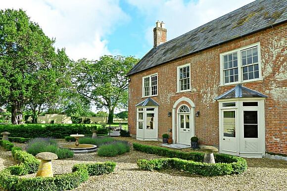 Sleeps 14