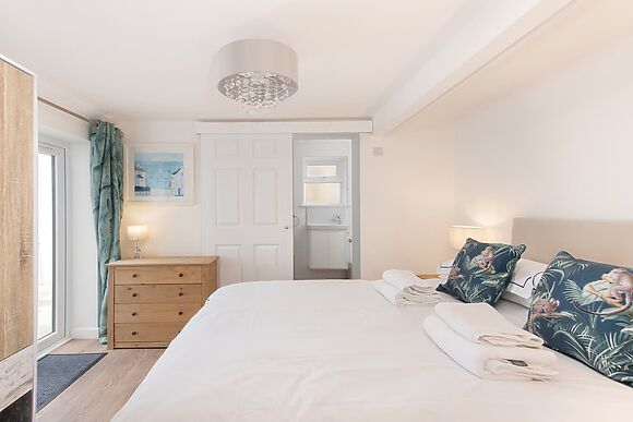 Coast View Apartment