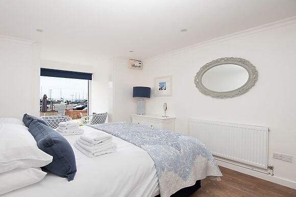 Coast View Apartment