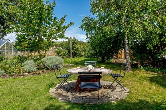 The Retreat At Bradstock Cottages
