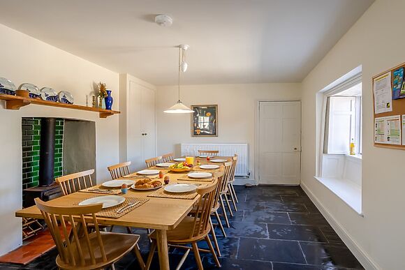 The Retreat At Bradstock Cottages