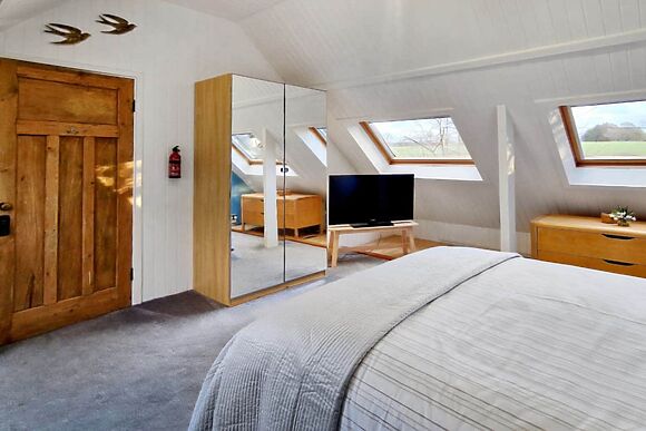 Rose Cottage in Wooley