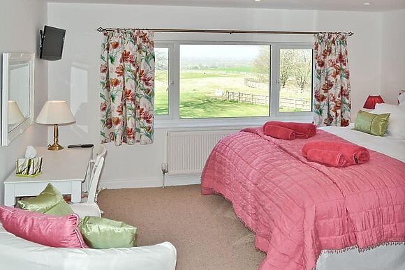 The Farmhouse in Cheltenham