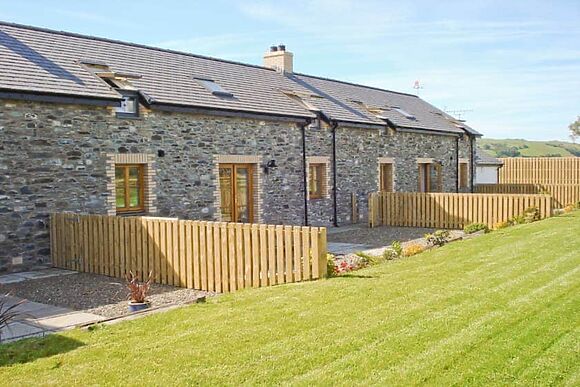 Bwthyn Derwen in Ystrad Meurig