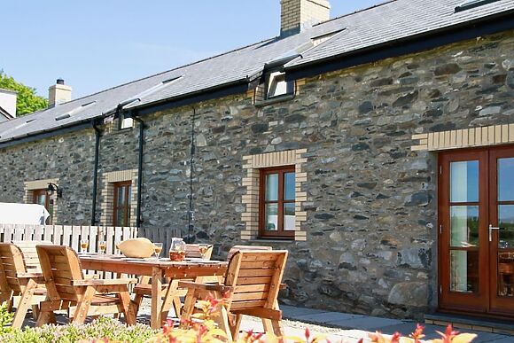 Bwthyn Derwen in Ystrad Meurig