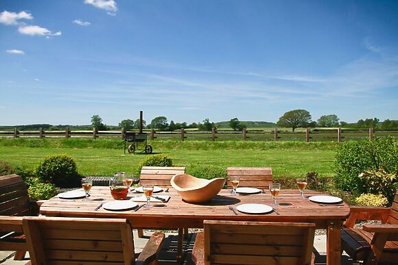 Bwthyn Derwen in Ystrad Meurig