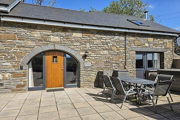 Bwlch Y Person Barns -Cartws