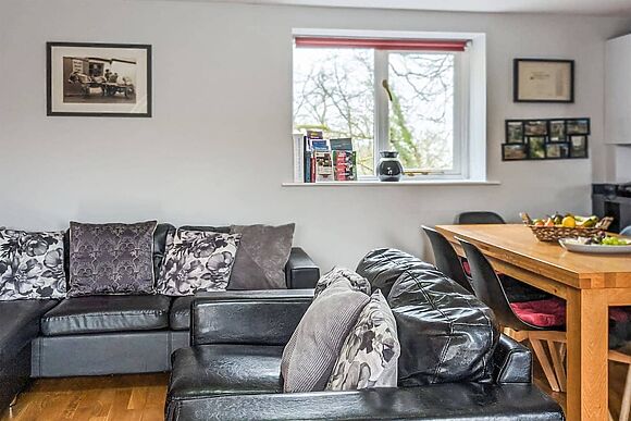 Bwlch Y Person Barns -Cartws