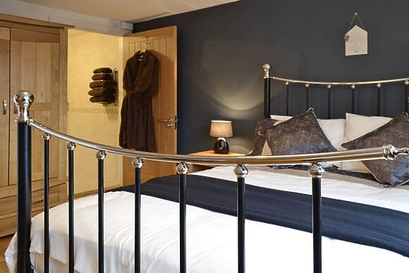 Bwlch Y Person Barns -Cartws