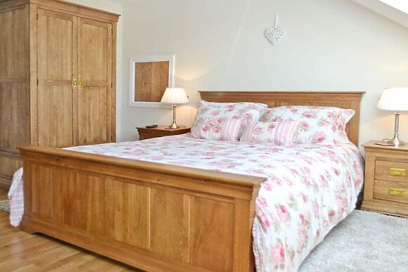 The Stable at Ffynnonmeredydd Cottages