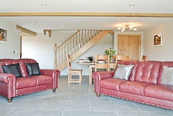 Bwthyn Y Mynach in Nantgaredig