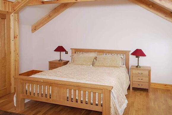 The Farmhouse at Ffynnonmeredydd Cottages