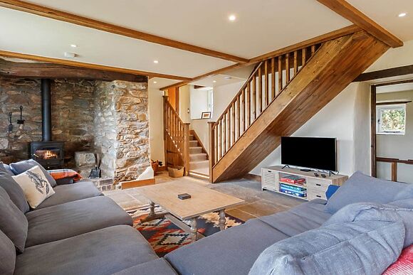 Penmynydd Uchaf in Dinas Cross