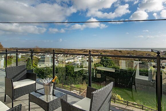 Edith Villa in Pendine