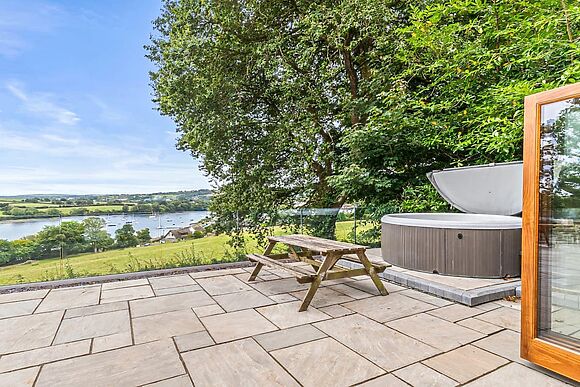 Estuary View Cottage