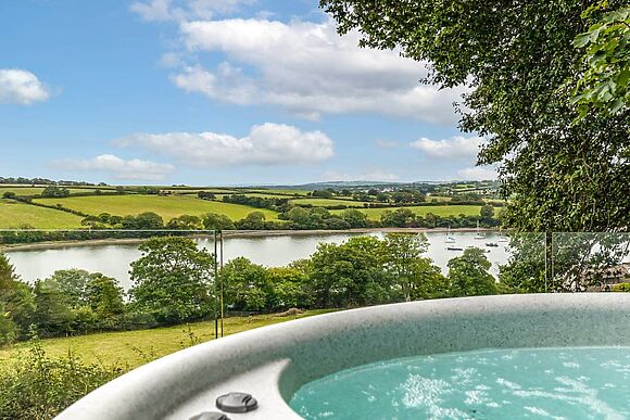 Estuary View Cottage