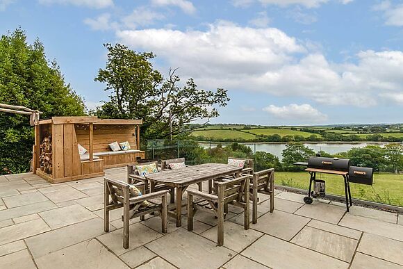 Estuary View Cottage