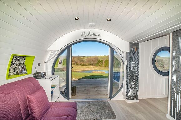 Let’s Glamp Retro Madonna