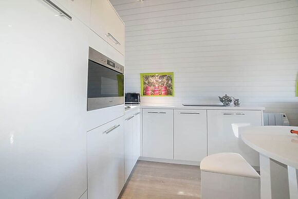 Let’s Glamp Retro Madonna