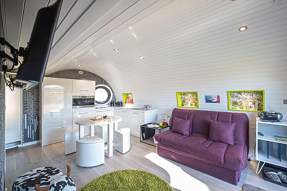 Let’s Glamp Retro Madonna