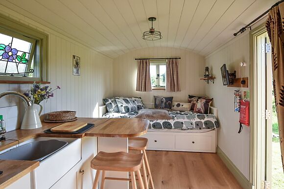 Ryeland Hut