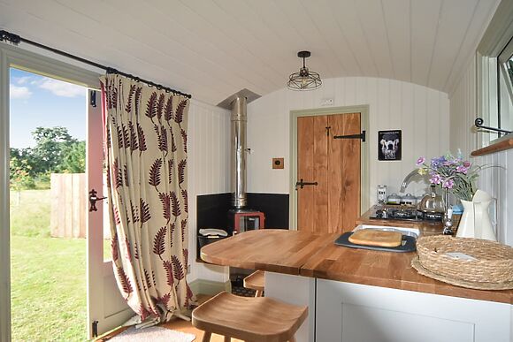 Ryeland Hut