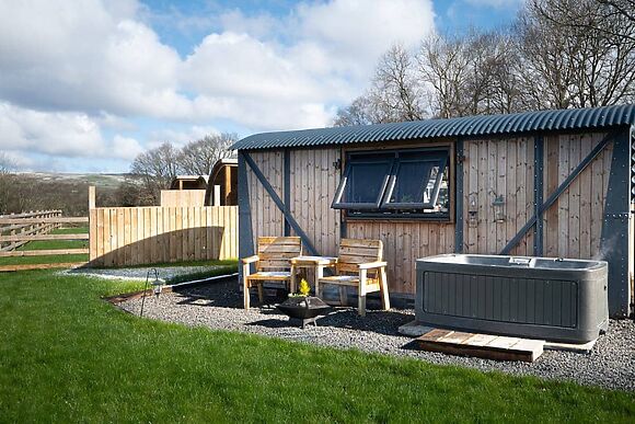 Cefnbrith Carriage in Newtown