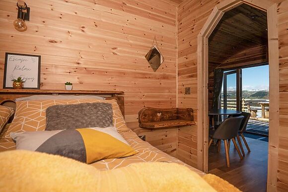 Cledan Cabin in Newtown