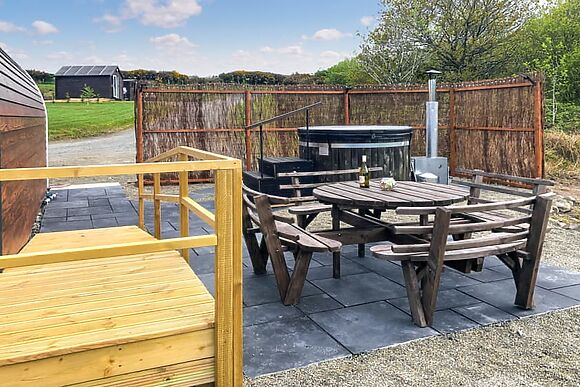 Let’s Glamp Retro Beatles