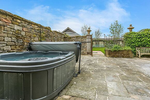 The Manor House in Alport