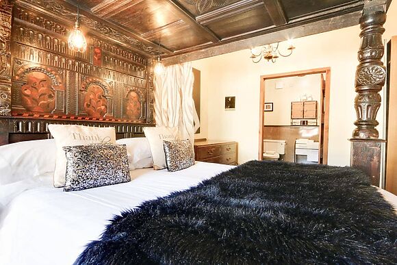 Henry’s Haunt in Alport