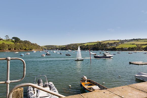 Island Quay 10