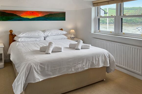 Island Quay 10