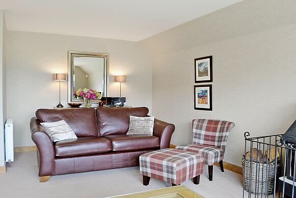 Lochnagar Lodge