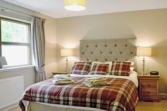 Lochnagar Lodge