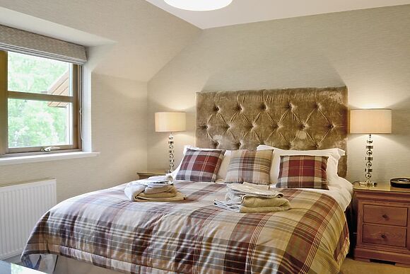 Lochnagar Lodge