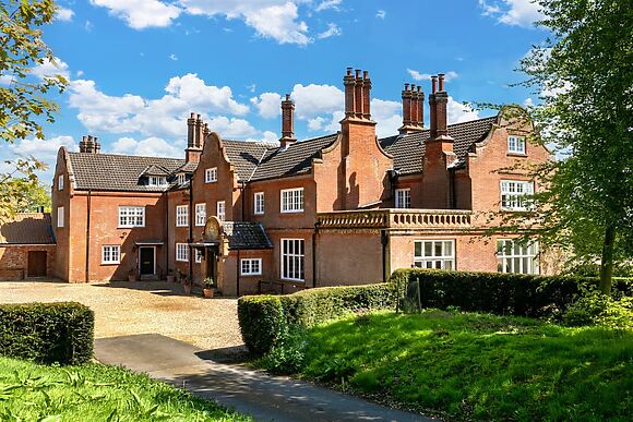 Gresham Hall in Gresham