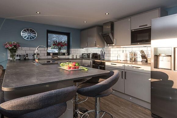 Whispering Reeds in Horning