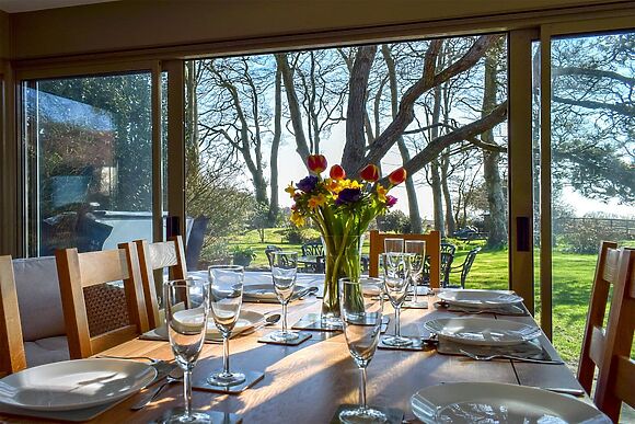 Sea View Lodge