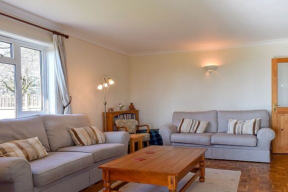 Sea View Lodge