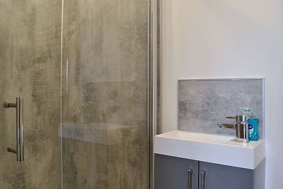 Pistyll Gwyn in Llanwrthwl