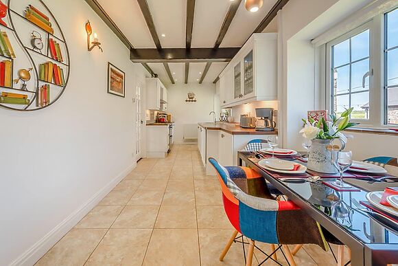 Bronyn Cottage in Ferryside