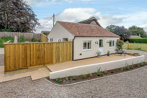 Wits End Cottage in Roughton